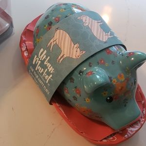 Urban Market butter dish and salt and pepper set